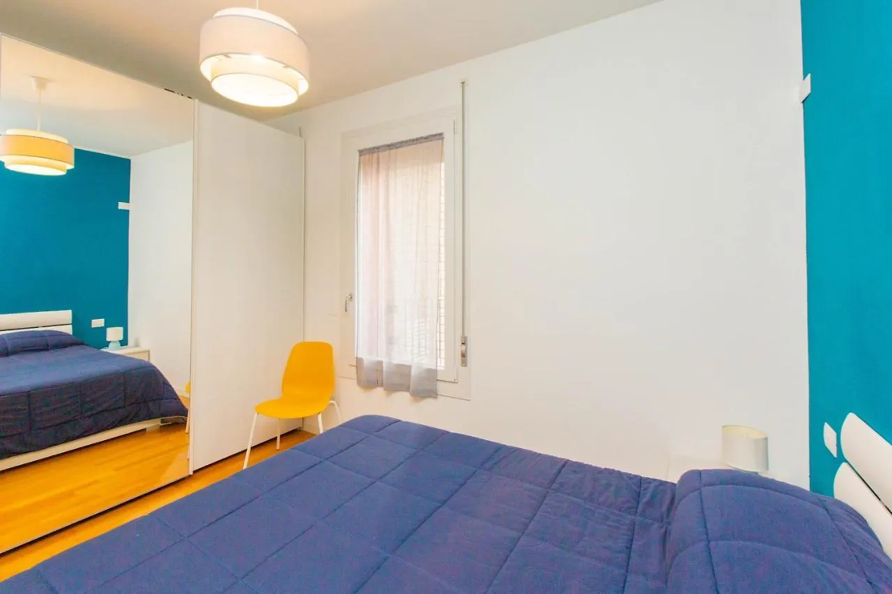 La Casa Di Saverio Busto Arsizio 0*,